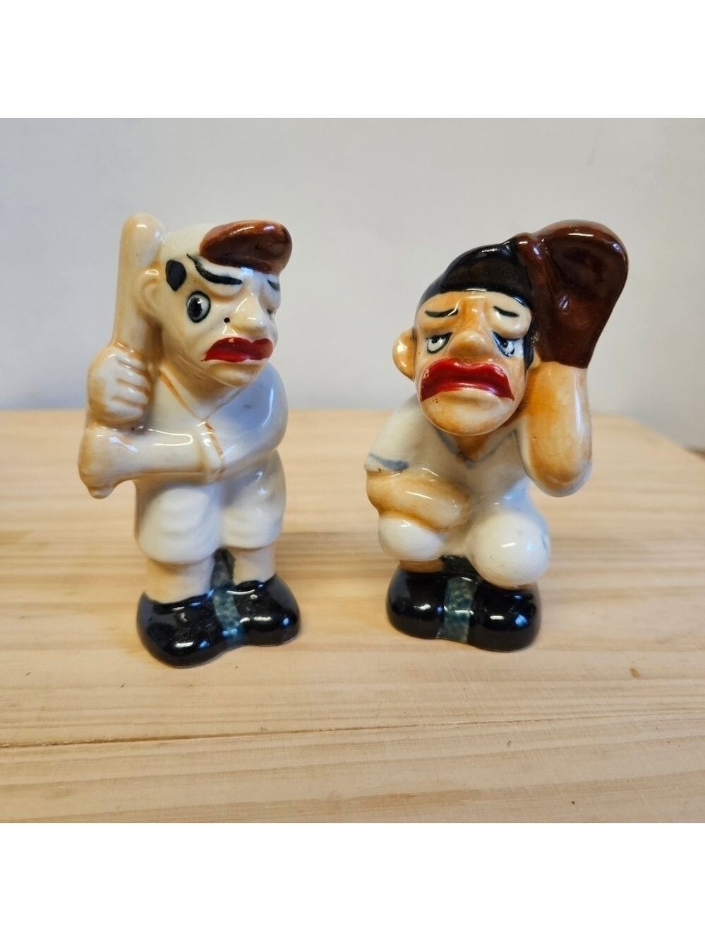 Vintage Ceramic 40s Baseball Players Salt and Pepper Shakers